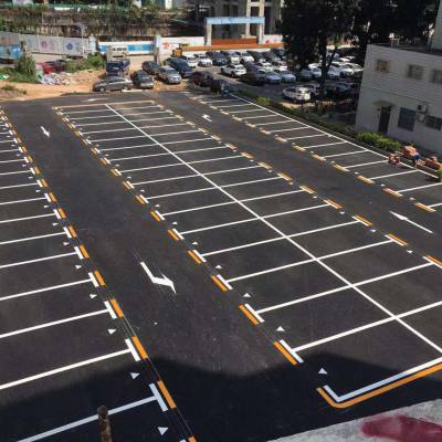 龍華標準車位劃線服務 價格、廠家與涂料全方位解析